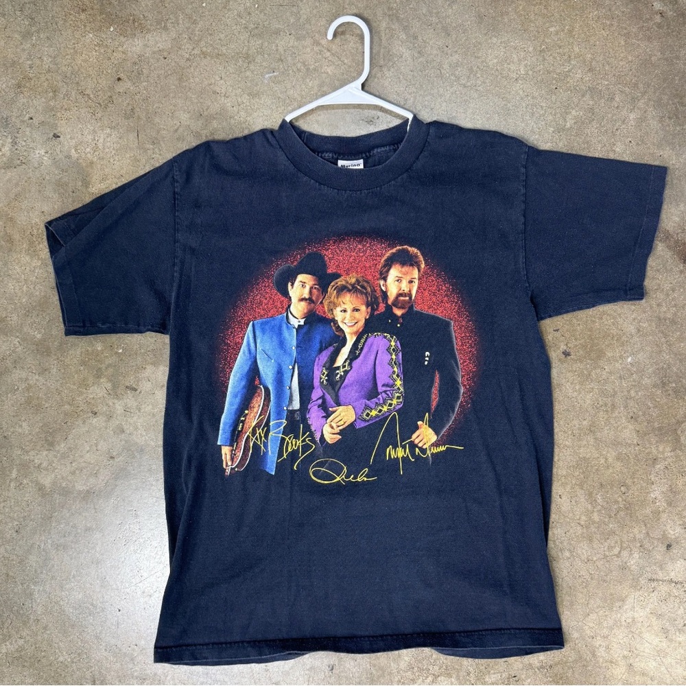 Vintage Brooks & Dunn Reba McEntire Tour Tee (Size L)